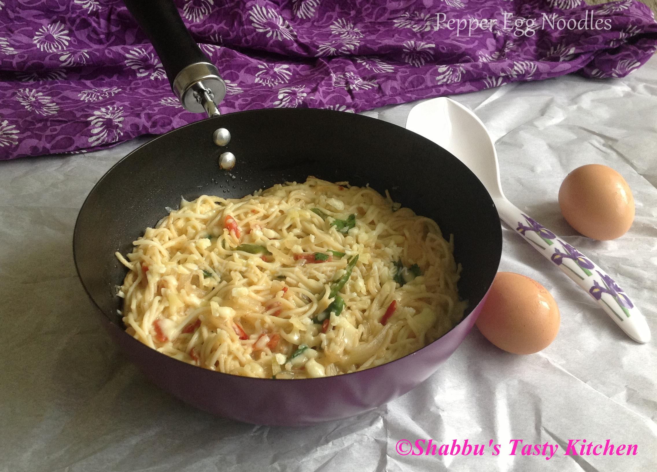 pepper-egg-noodles
