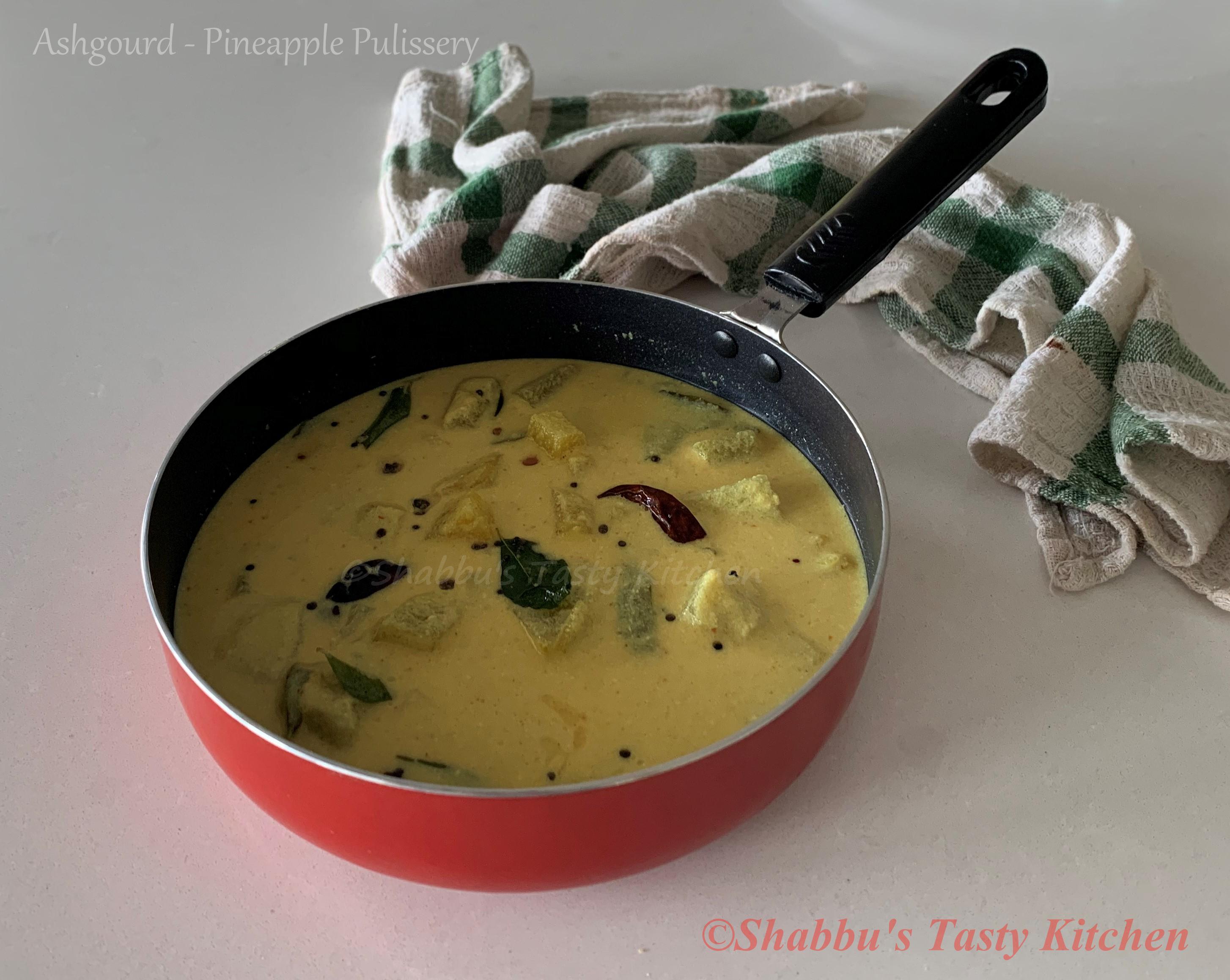 pineapple-ashgourd-kumbalanga-pulissery