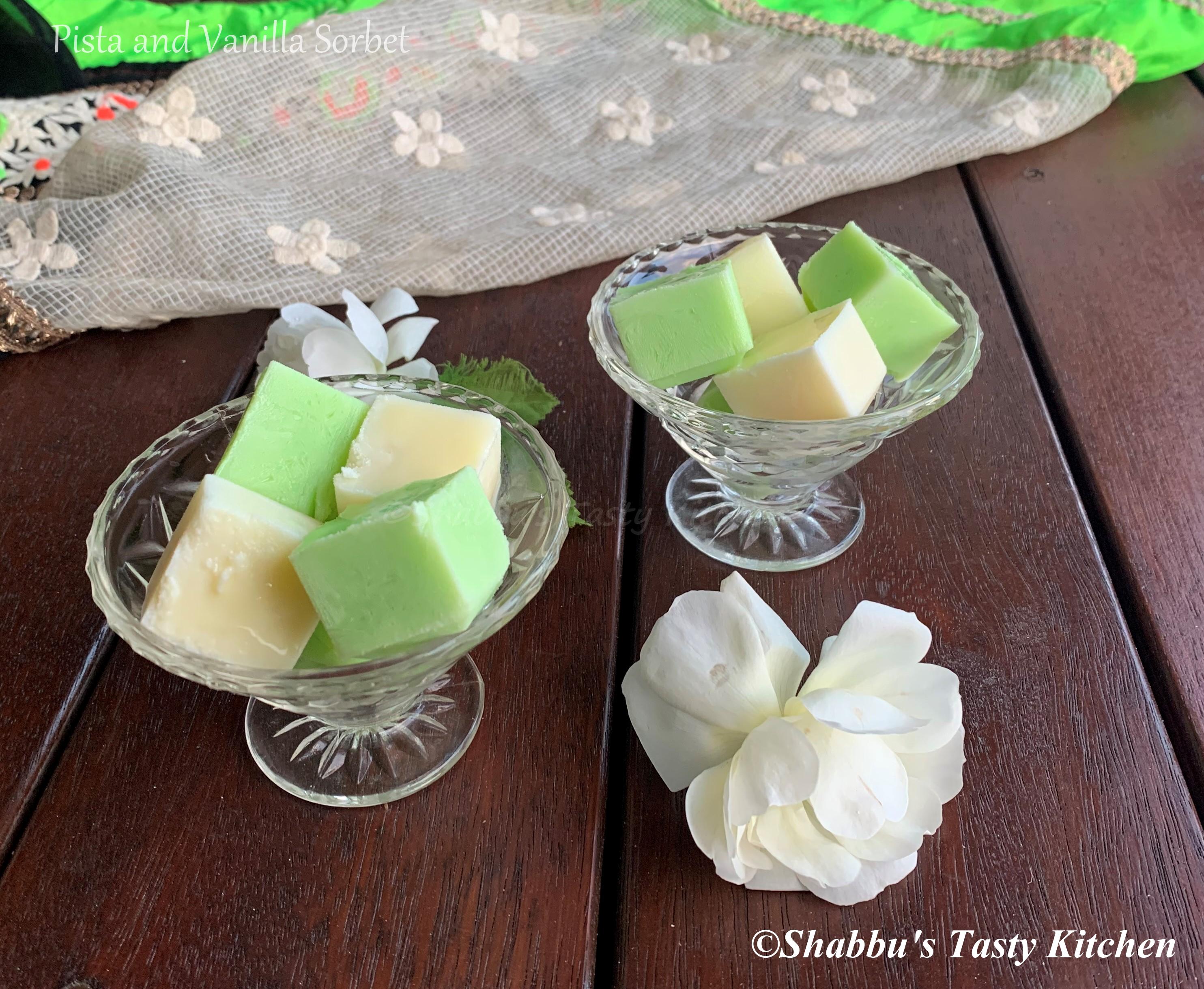 pista-sorbet-and-vanilla-sorbet