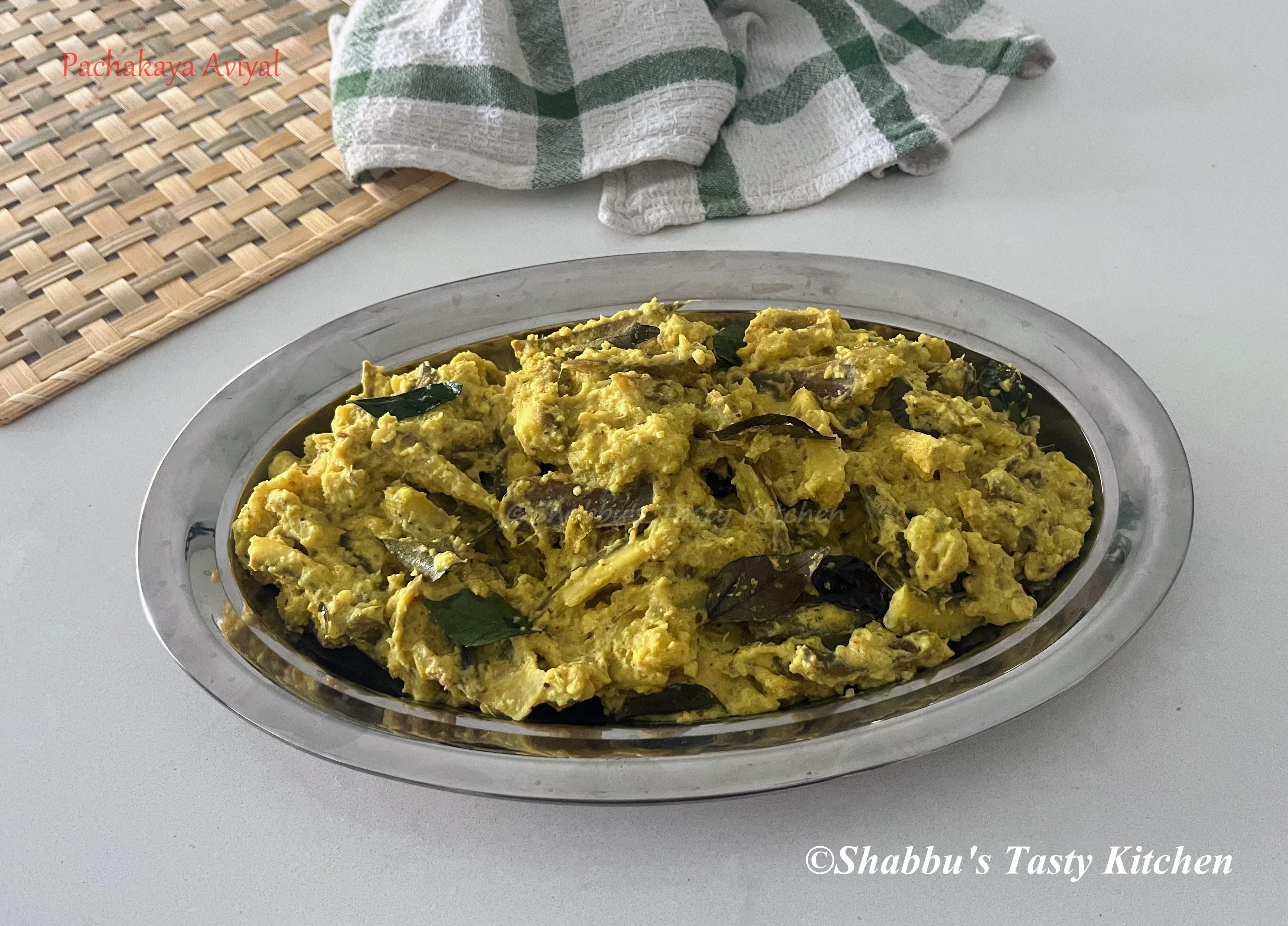 raw-plantain-pachakaya-aviyal