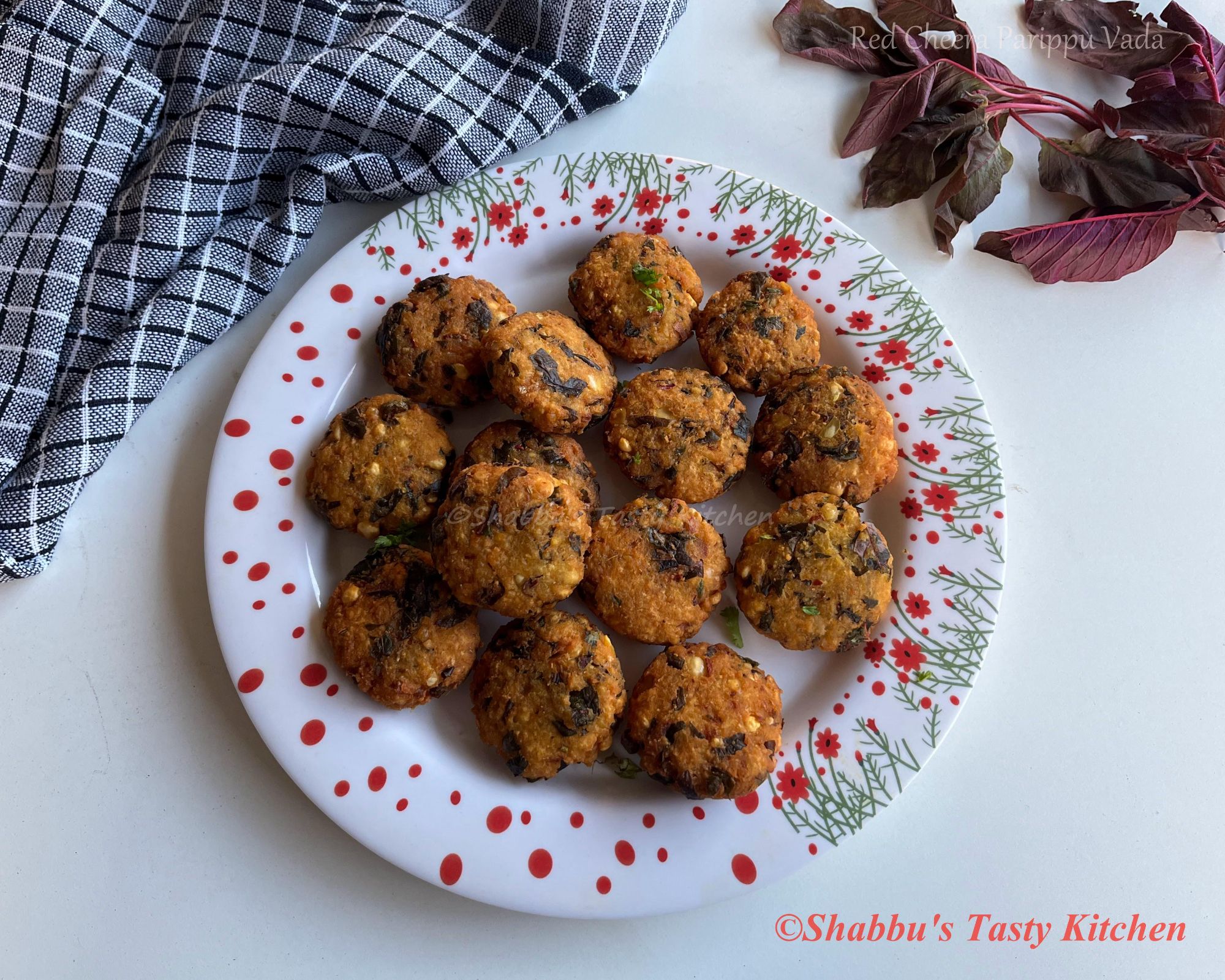 red-spinach-cheera-parippu-vada