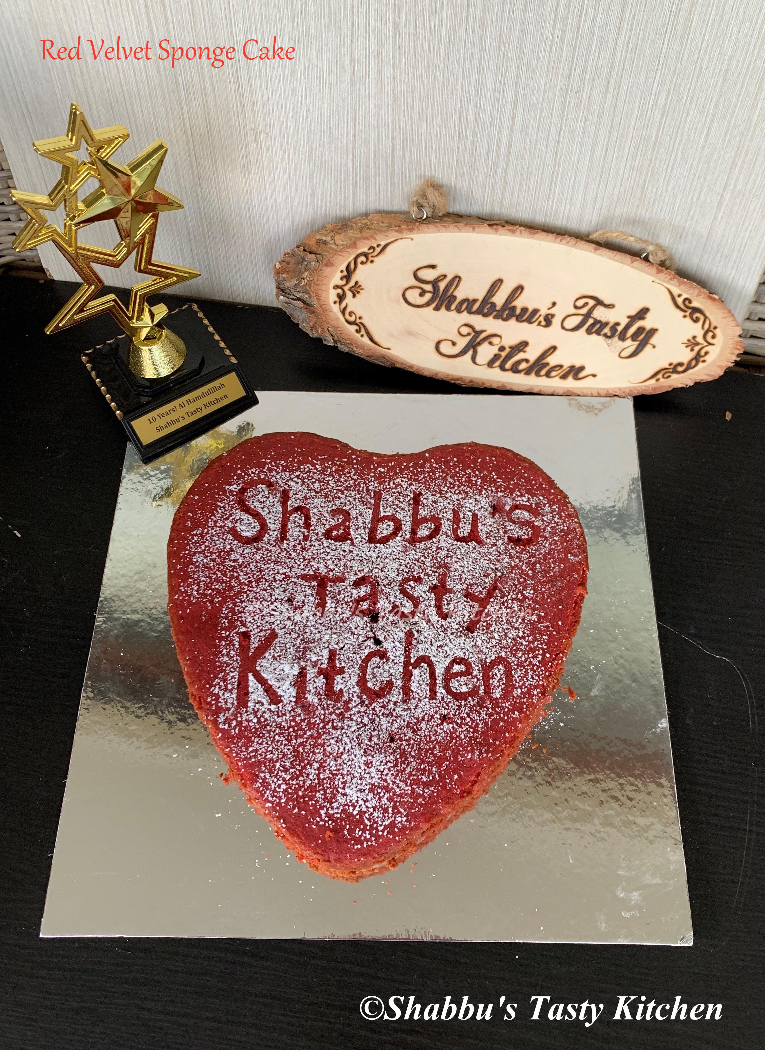 red-velvet-sponge-cake-10-years-of-blogging