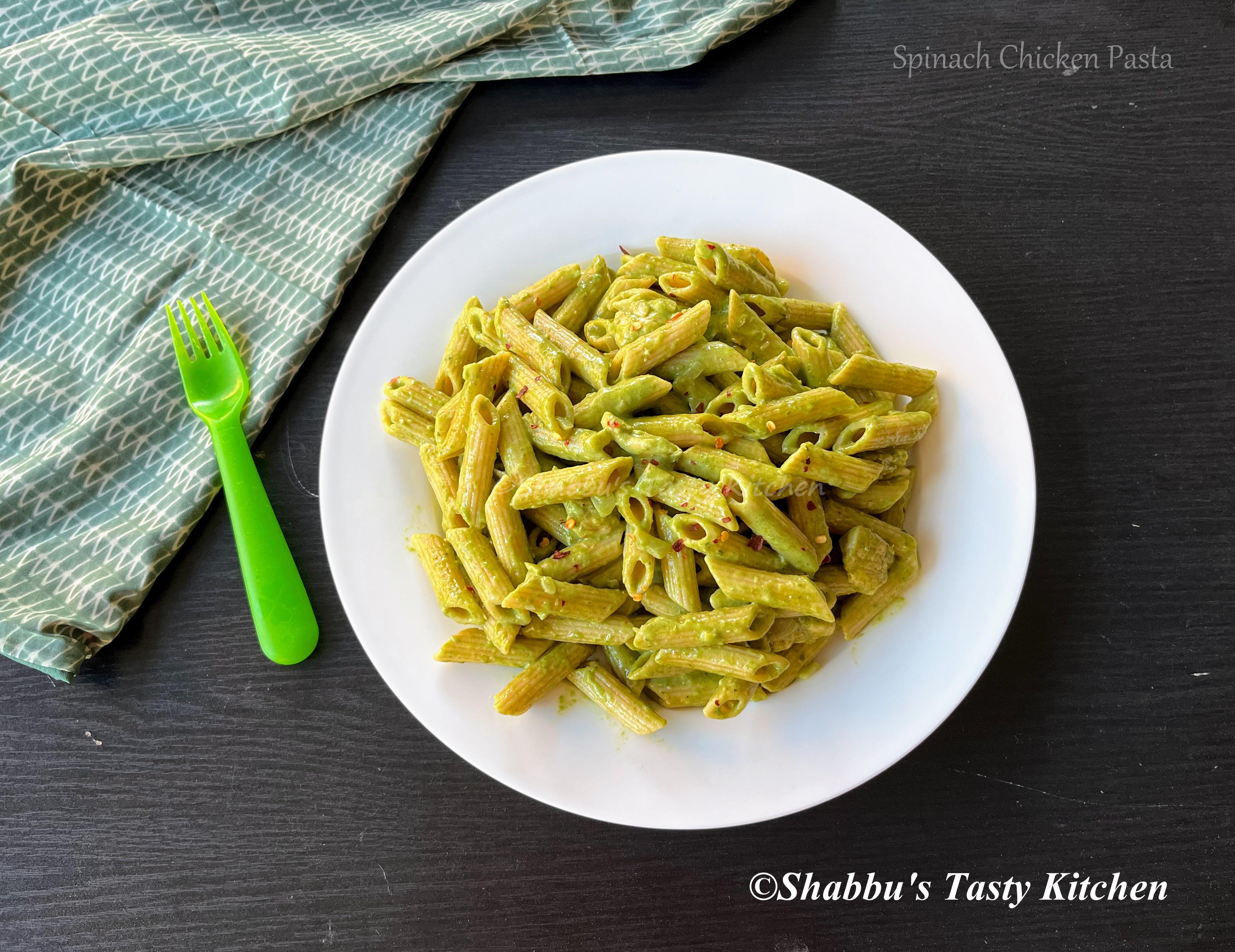 spinach-chicken-pasta-green-pasta