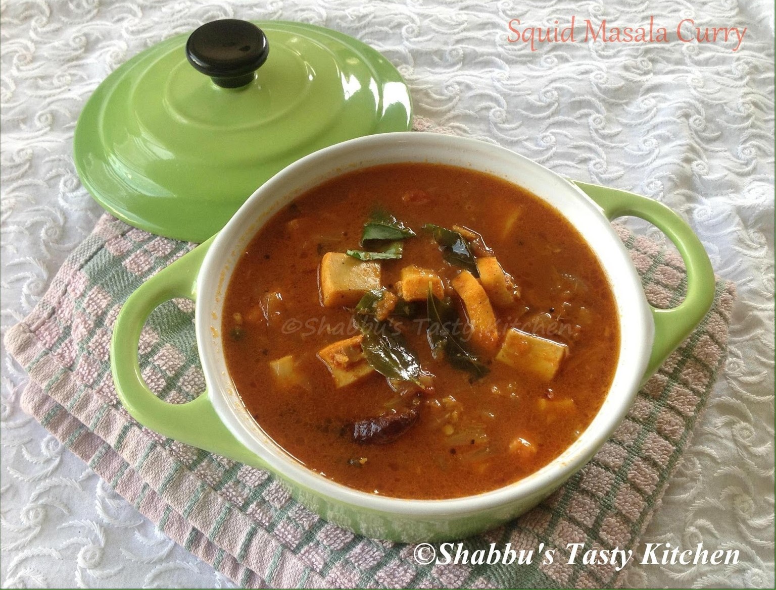 squid-koonthal-masala-curry