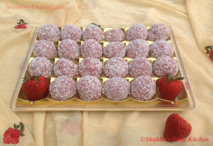 strawberry-coconut-ladoo-laddu
