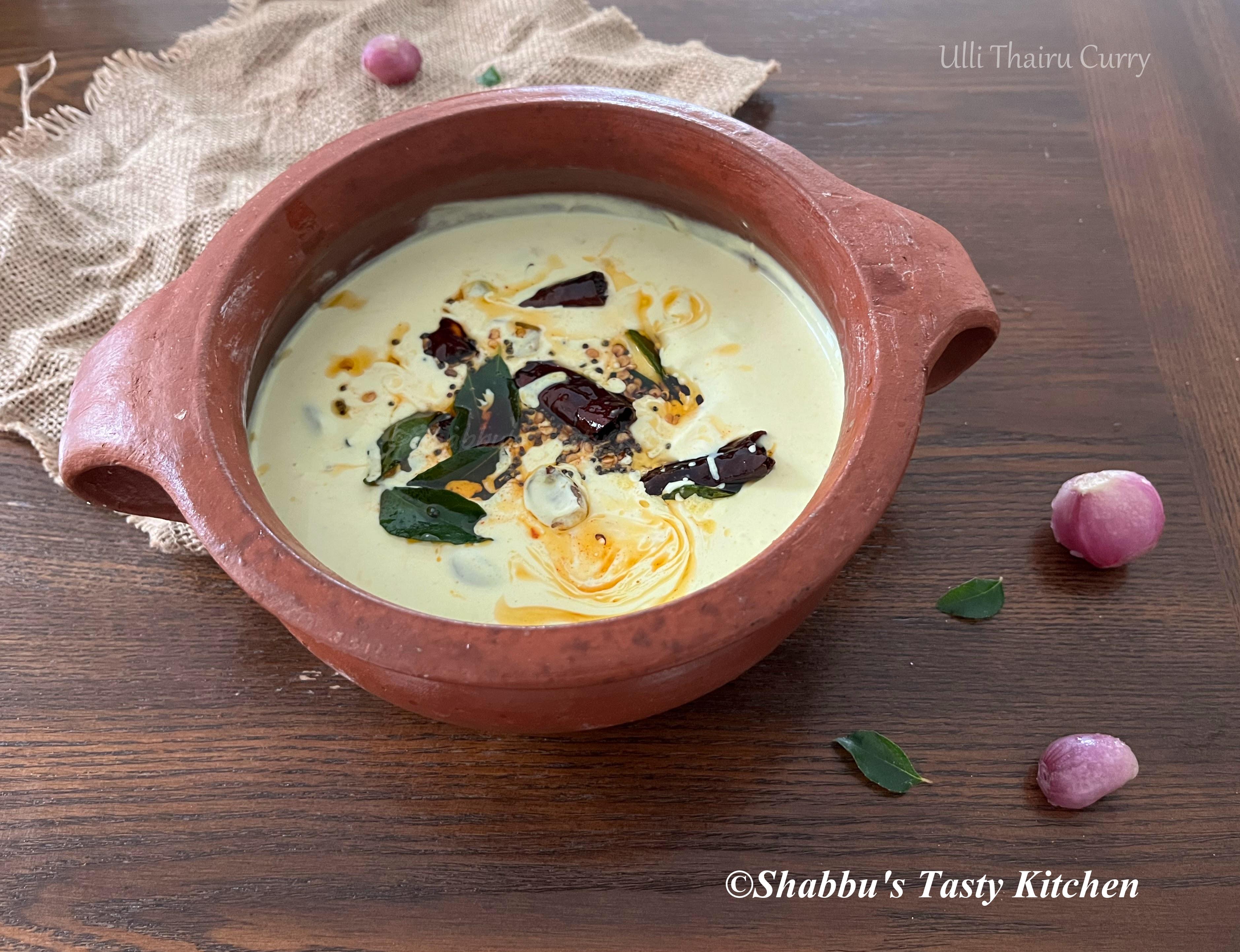 ulli-thairu-curry-shallot-curd-curry
