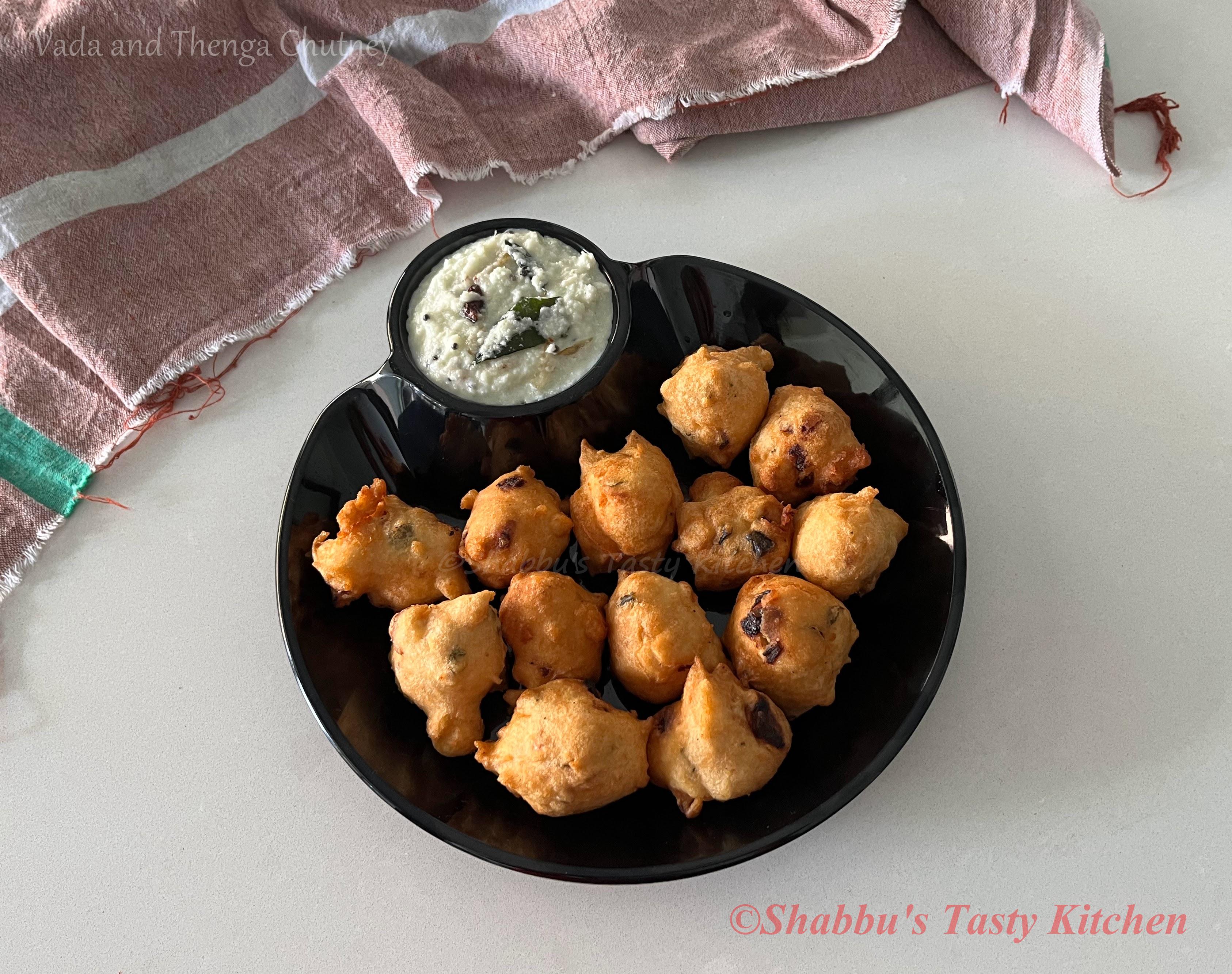 vada-and-thenga-chammanthi-coconut-chutney-