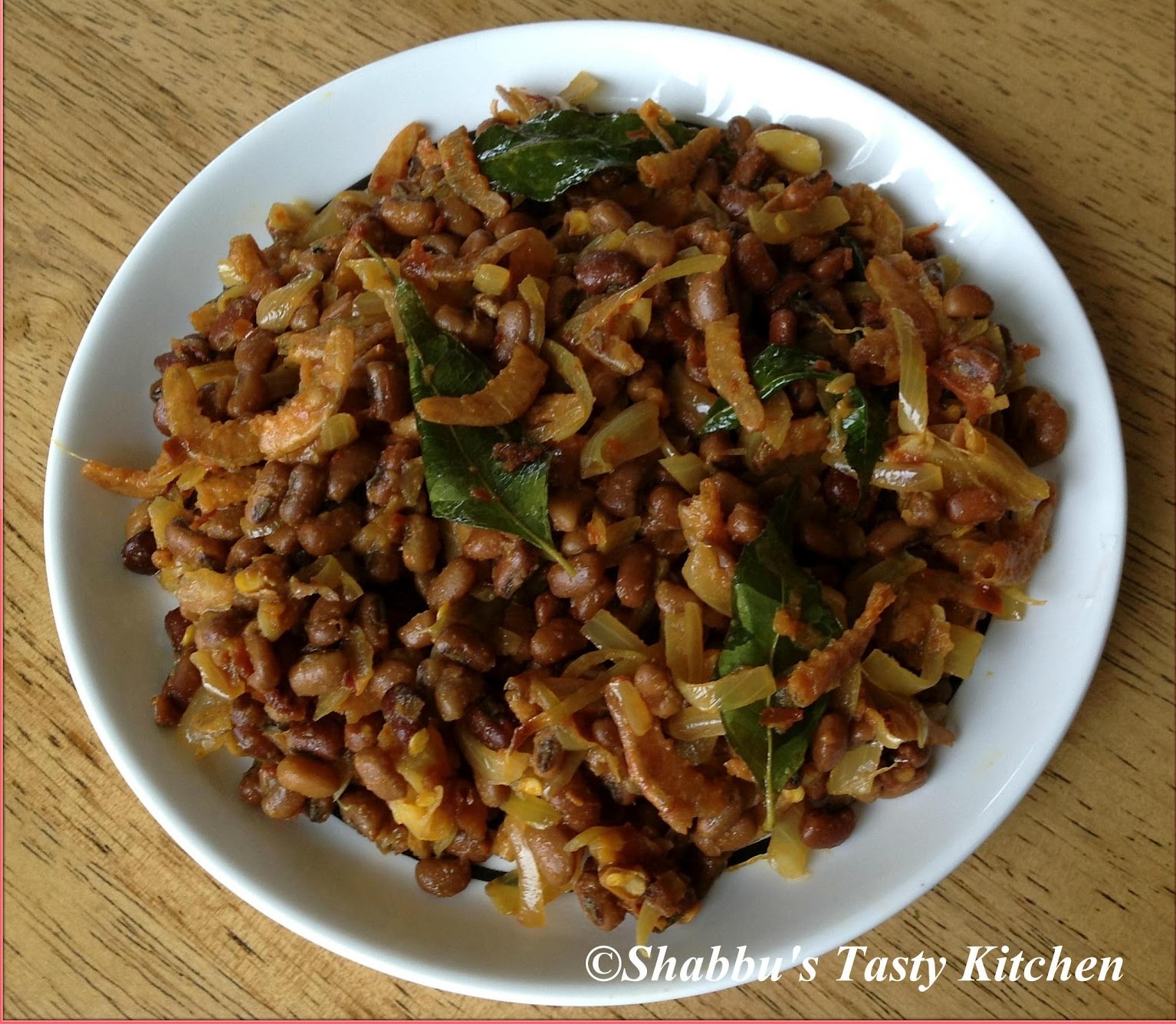 vanpayar-unakka-chemmeen-stir-fry-red