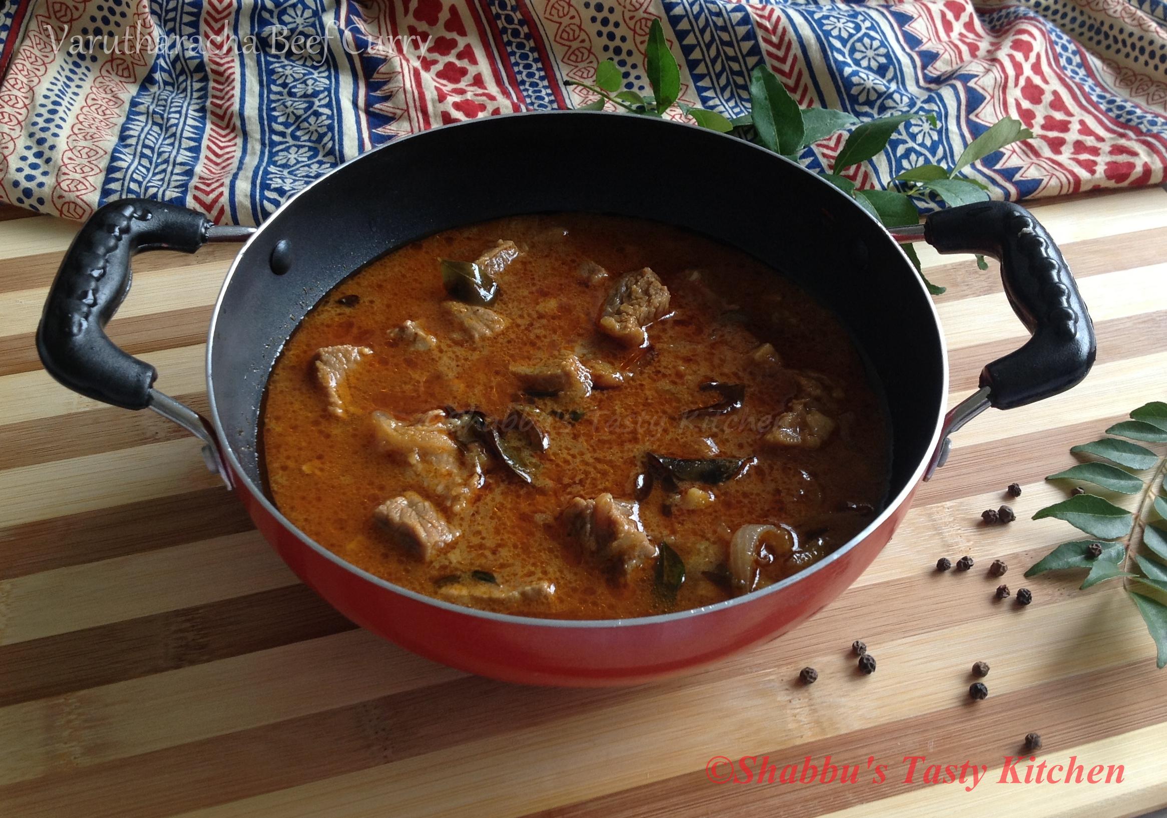 varutharacha-beef-curry
