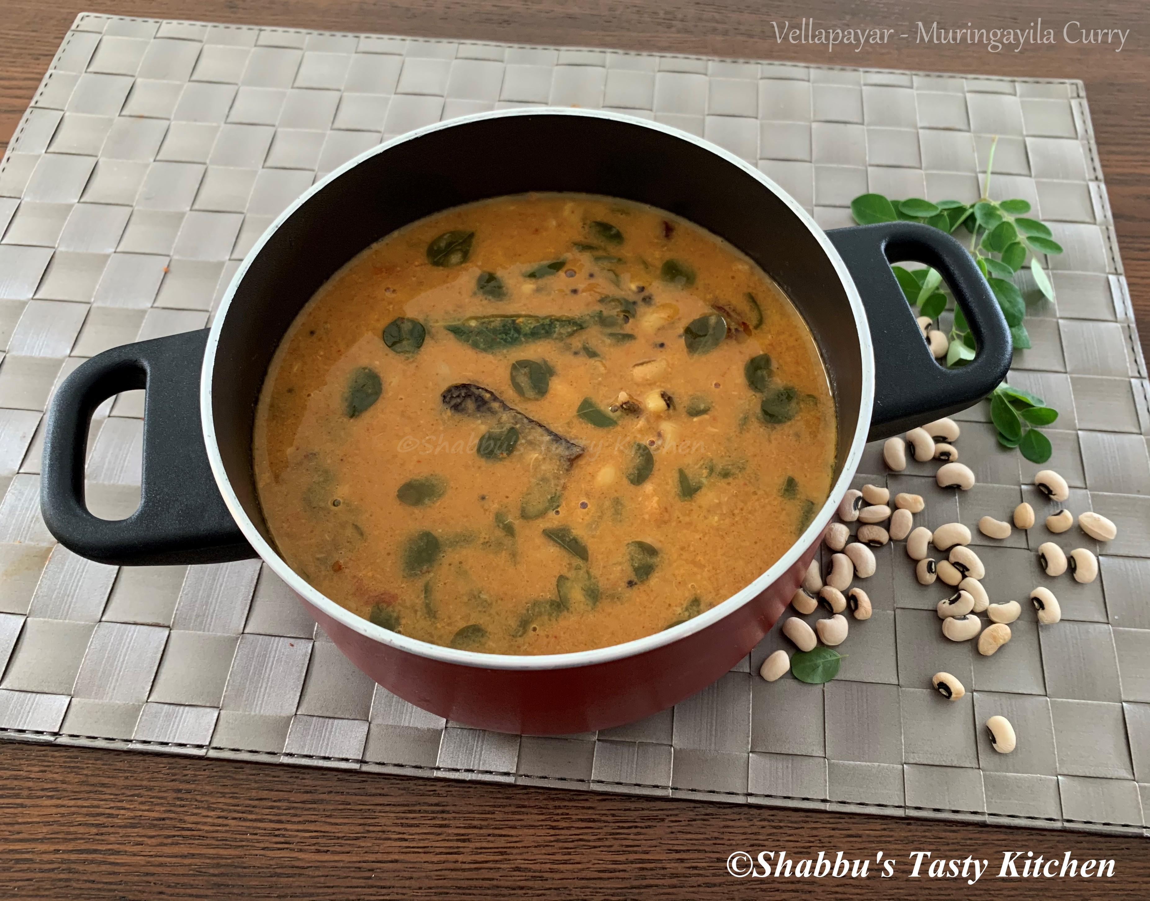 vellapayar-muringayila-black-eyed-beans-drumstick-leaves-curry