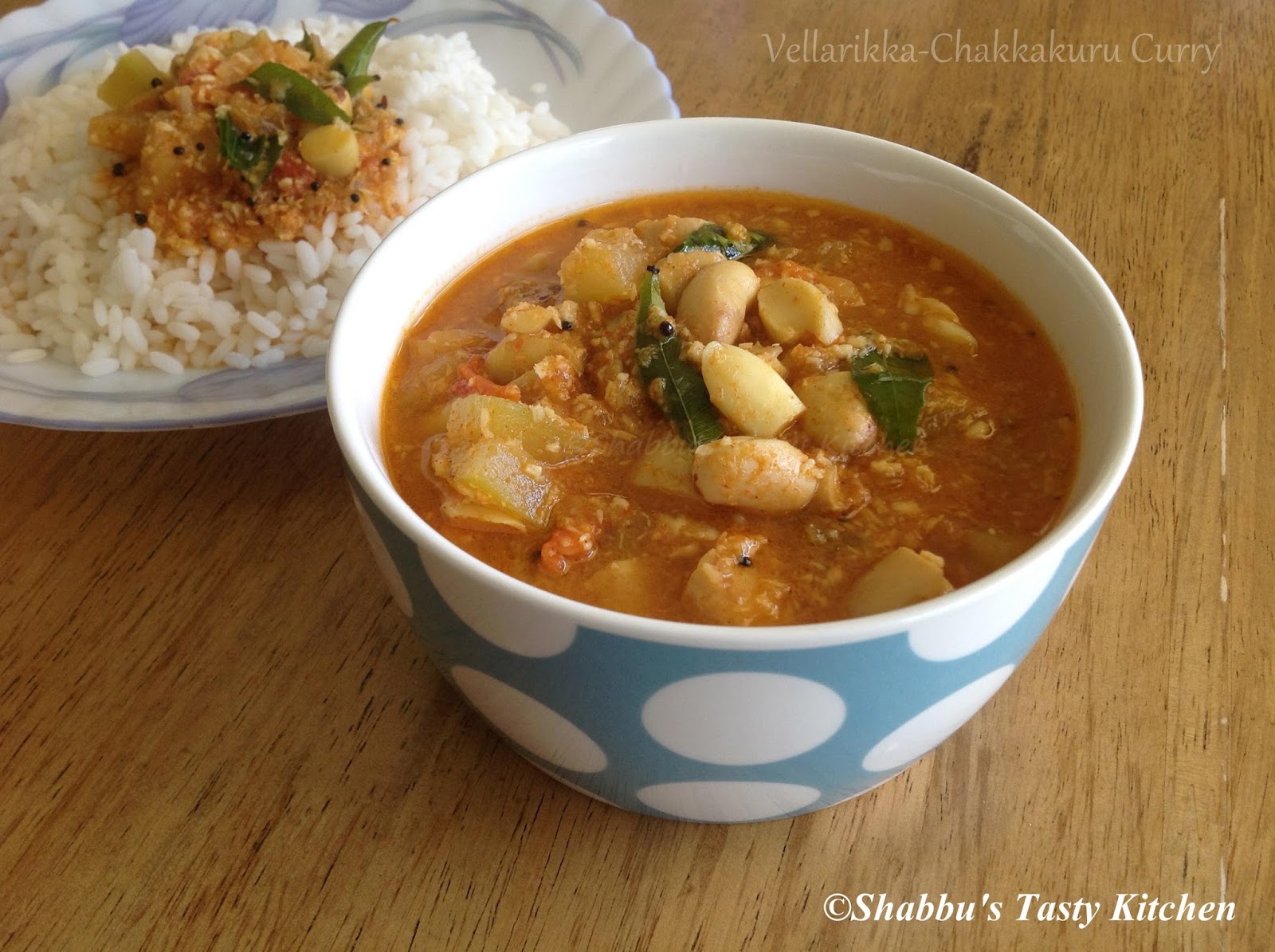 vellarikka-chakkakuru-curry-yellow