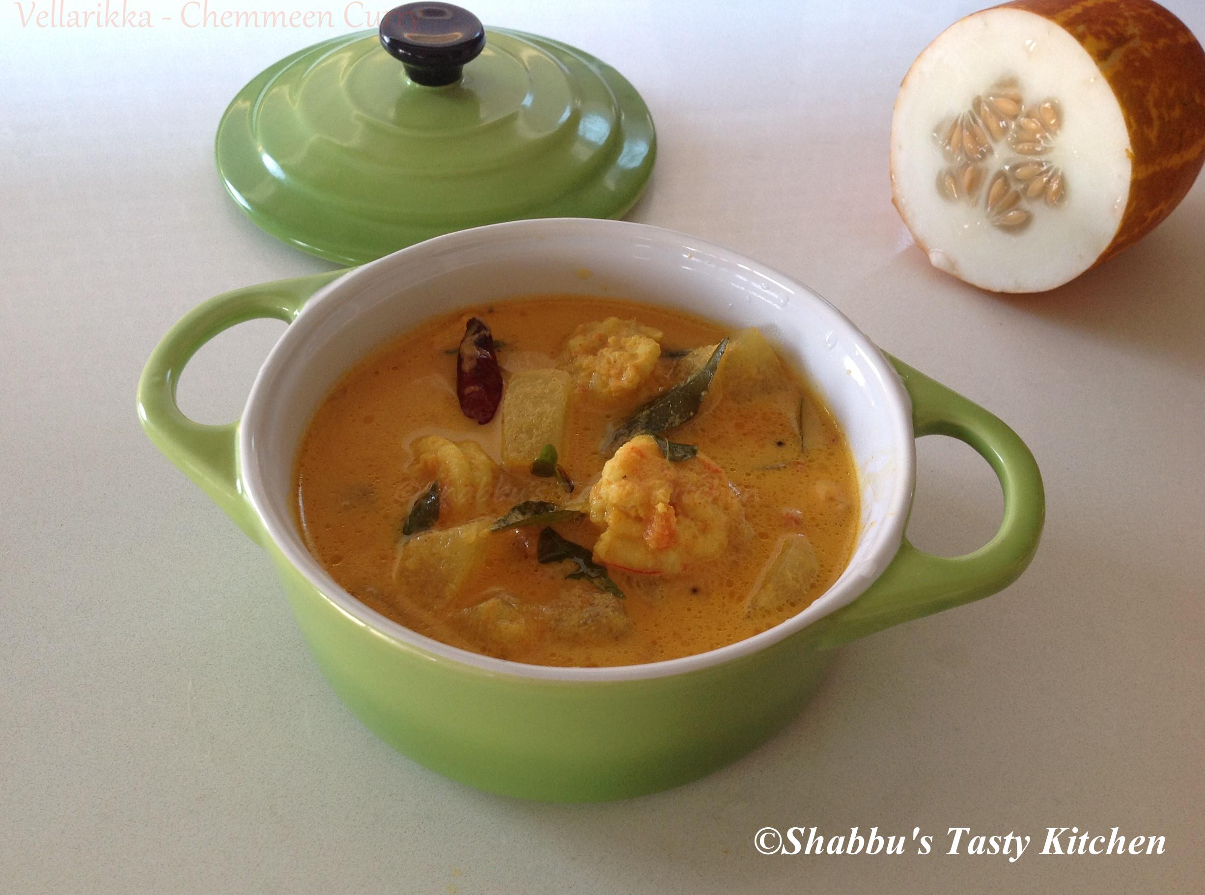 vellarikka-chemmeen-curry-yellow-cucumber-prawns-curry