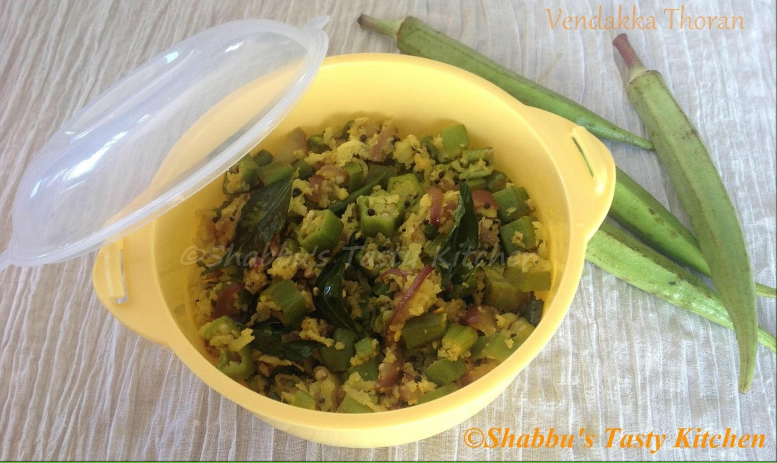 vendakka-thoran-varavu-okra-stir-fry