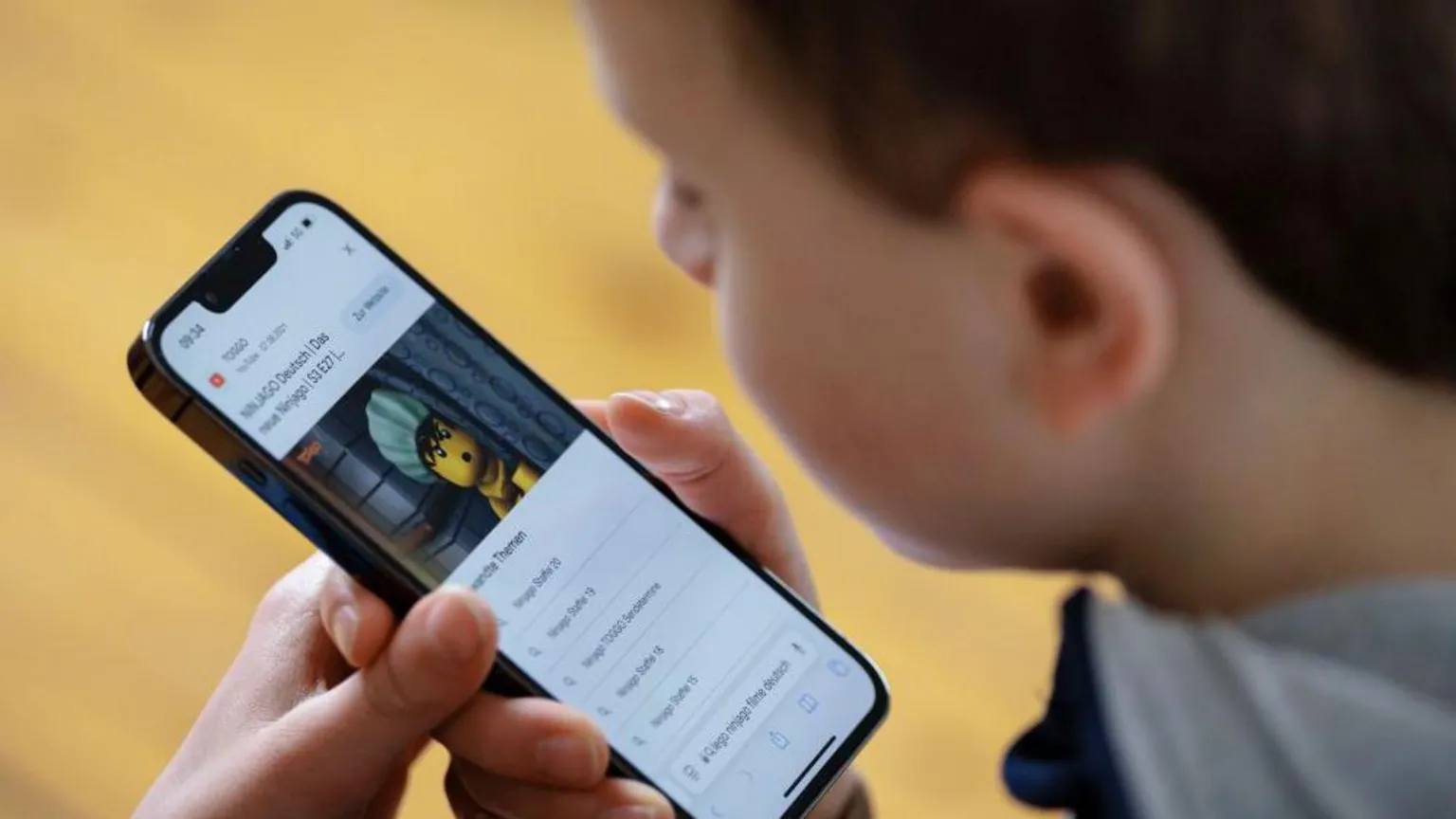 青少年社交媒体禁令