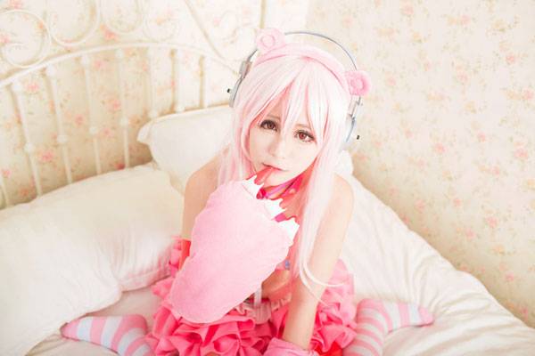 清纯软妹超级索尼子甜美COS（3）