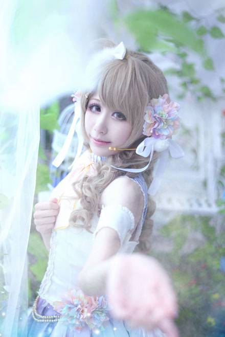 甜美萌妹南小鸟白色情人节COS（2）