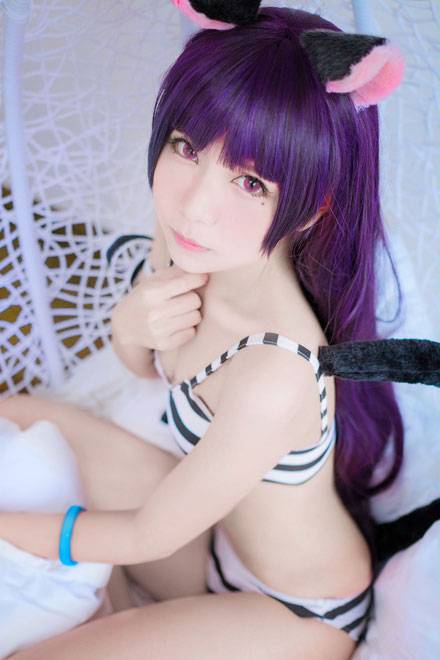 贫乳少女五更琉璃比基尼COS（2）