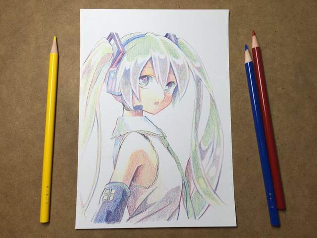 《只用三色铅笔作画初音未来》你看只用半小时就完成了（拜） - 图片1