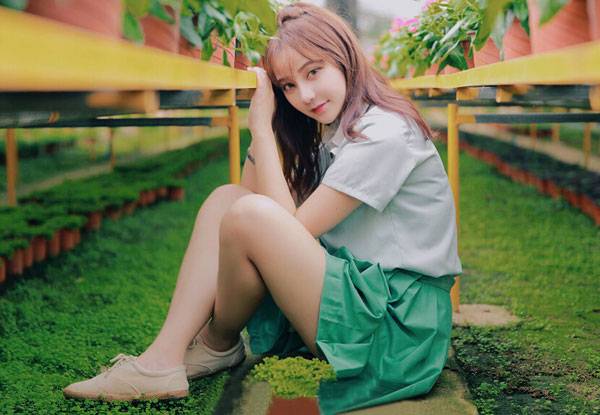 日系养眼美女胶片清新写真（1）