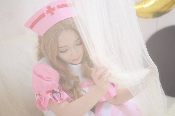 《叛逆的鲁鲁修》娜娜莉护士装COS（7）