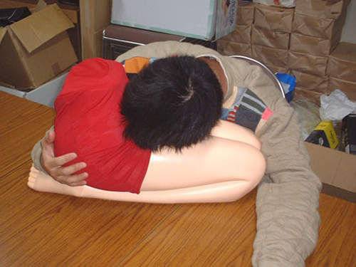 宅男必备神器“美腿膝枕”受热捧（8）