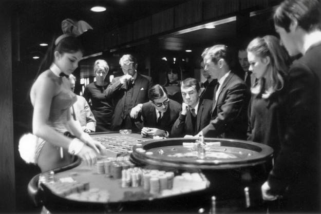 《花花公子》的历史：以玛丽莲·梦露的裸照创刊