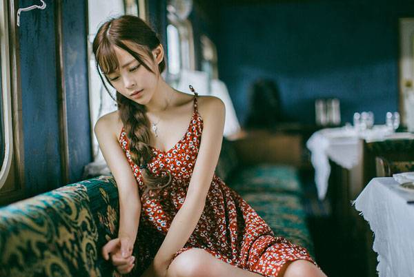 showgirl夏木颖森系胶片图片写真（4）