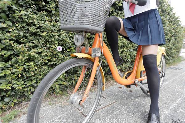 d030806ajw1f4vp4xvd3yj21kw11xqdc