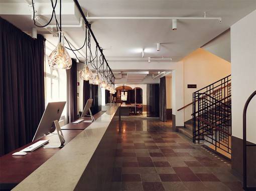 Miss Clara复古酒店装修设计