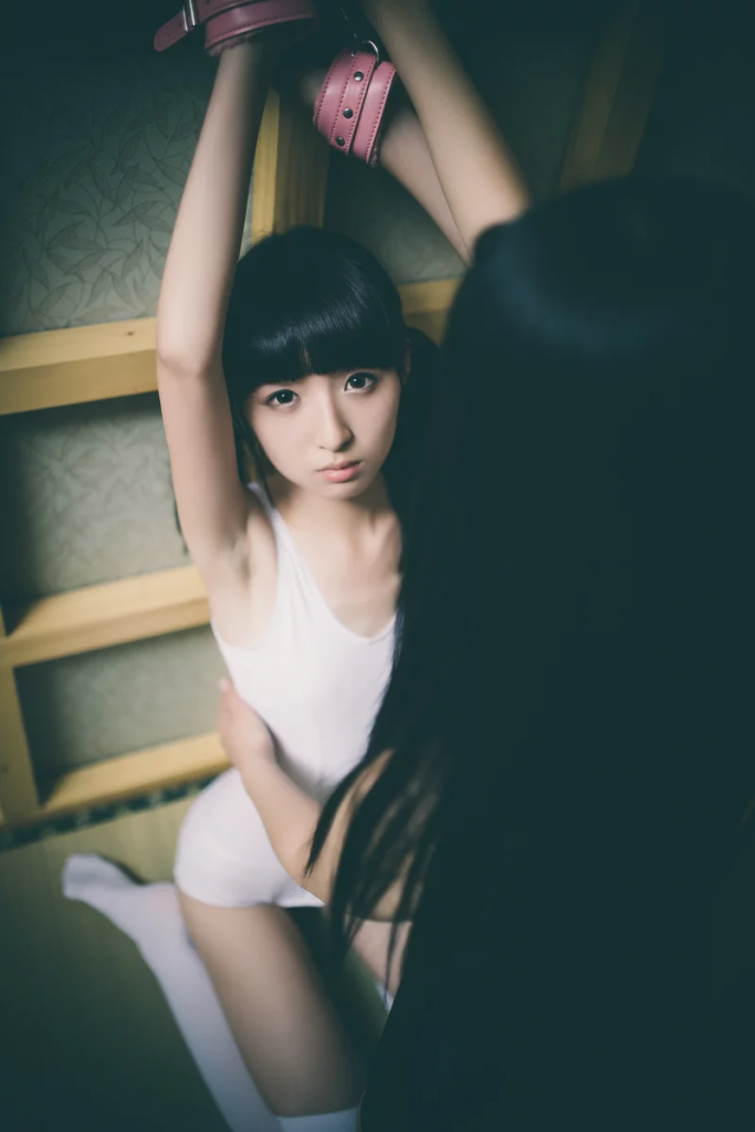 Q死库水+过膝袜