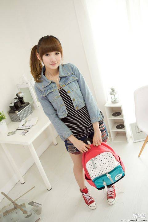 飞扬的青春可爱少女写真（18）第4张图片