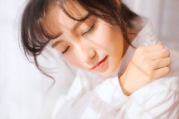 衬衫养眼美女私房日系写真图片写真（1）