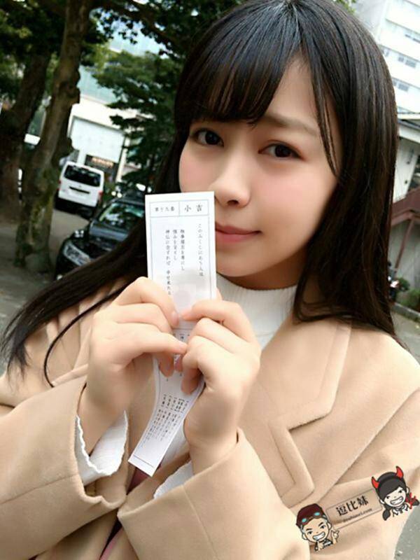 日本2ch网友热烈讨论~从这4个妹子的背影看，你选谁？