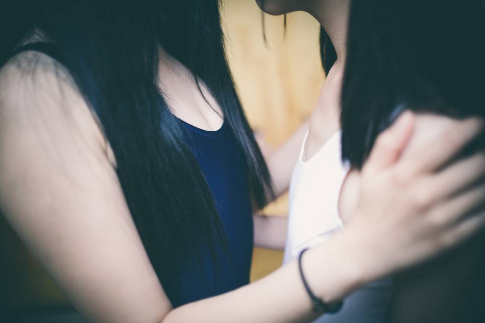 双生姐妹花福利写真：白丝VS黑丝[29P]