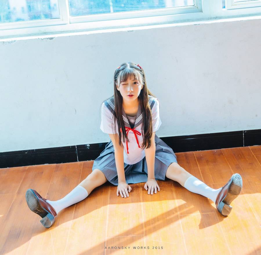 制服妹纸，第1张