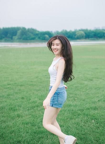 治愈系活力美女户外小清新写真（1）