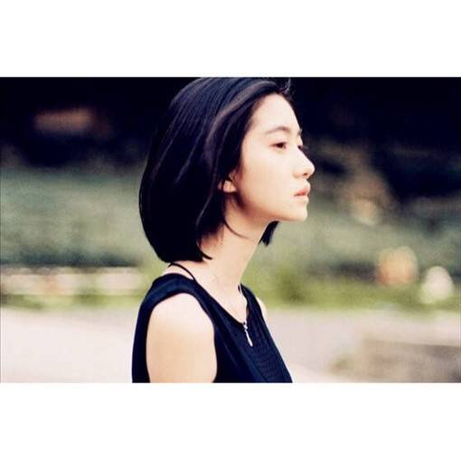 眼里充满故事的唯美孤独伤感小清新女生图片