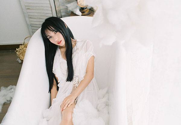 日系红唇美女私房唯美写真图片写真（8）