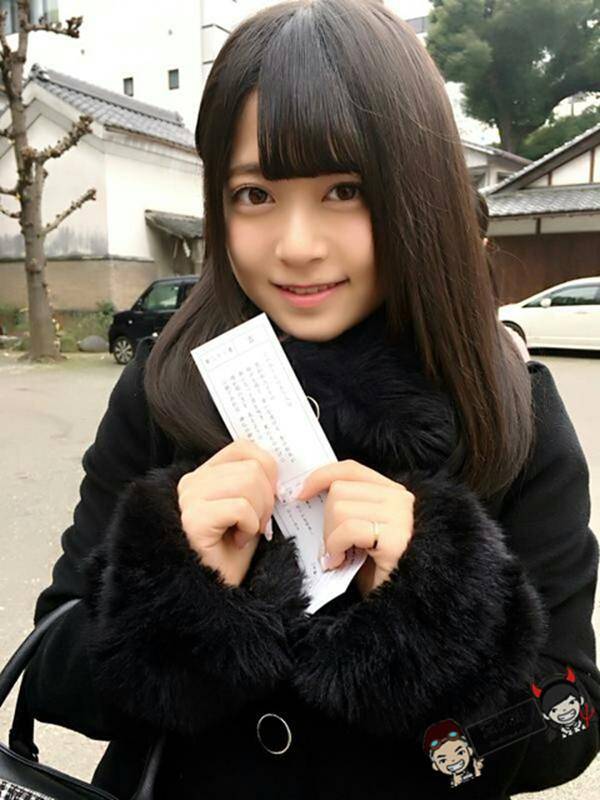 日本2ch网友热烈讨论~从这4个妹子的背影看，你选谁？