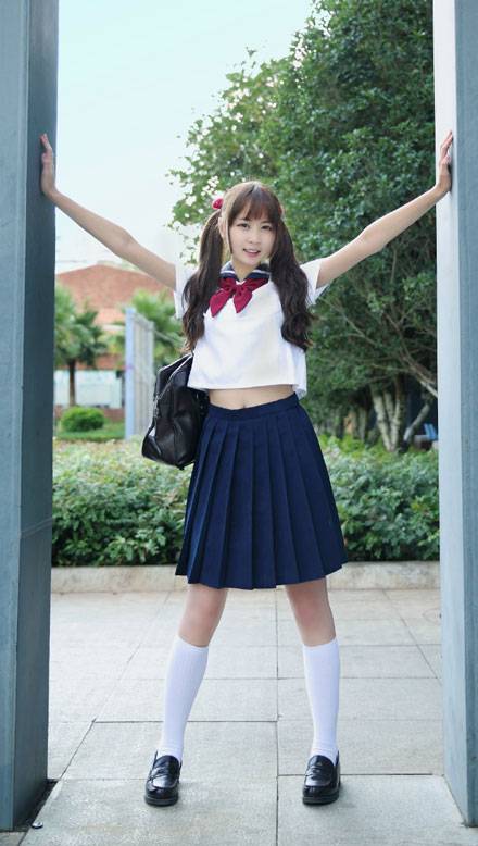 甜美双马尾美女日系制服图片写真（2）