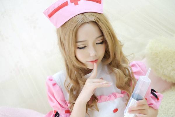《叛逆的鲁鲁修》娜娜莉护士装COS（6）