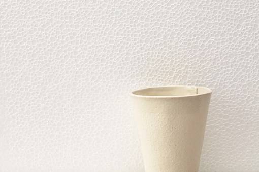 饼干纹理与触感的纯色创意水杯设计