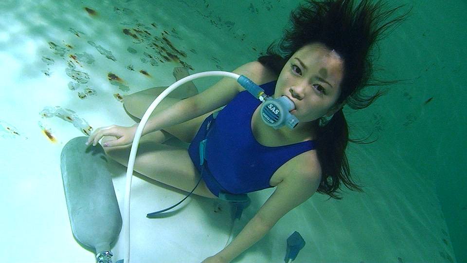 绝对领域水下泳衣 (18)