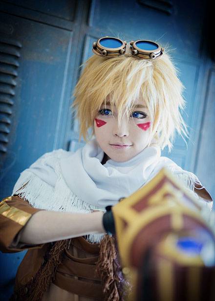 lol探险家ez螺旋猫tomia反串cos（6）