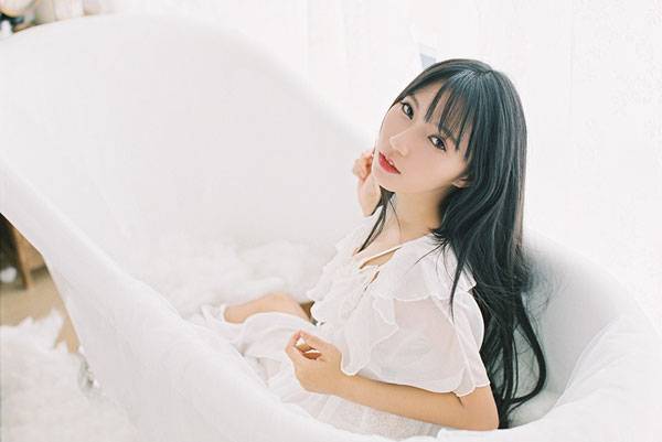 日系红唇美女私房唯美写真图片写真（7）