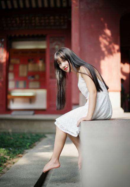 日系红唇美女意境写真（8）