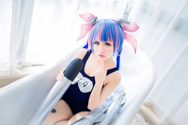 贫乳少女舰娘伊19死库水COS（6）