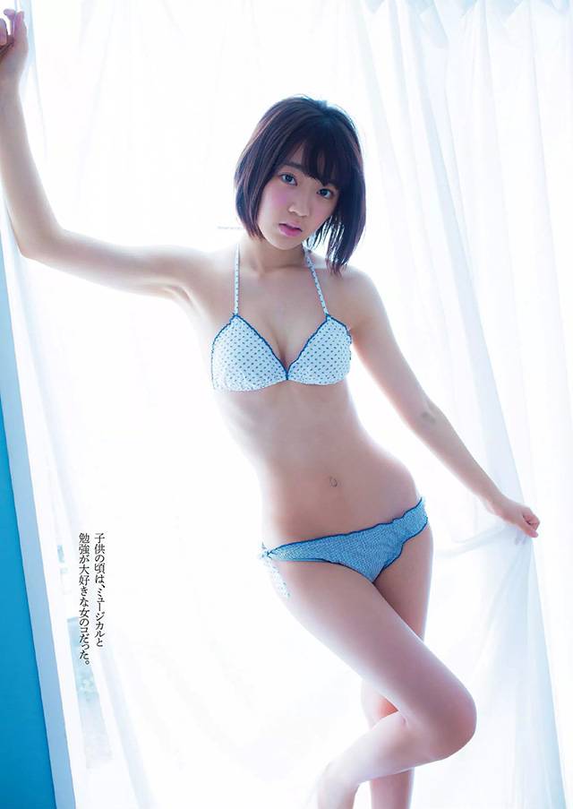 AKB48新“神七”宫脇咲良鹿儿岛福冈制服水着写真连连看[17P]