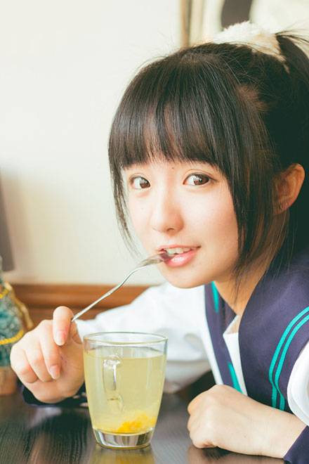 日系水手服萌妹治愈系写真（5）