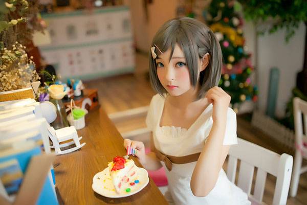 《变态王子与不笑猫》筒隐月子COS（13）